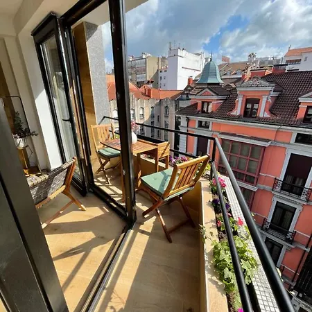 Covadonga Apartment Oviedo Exterior photo